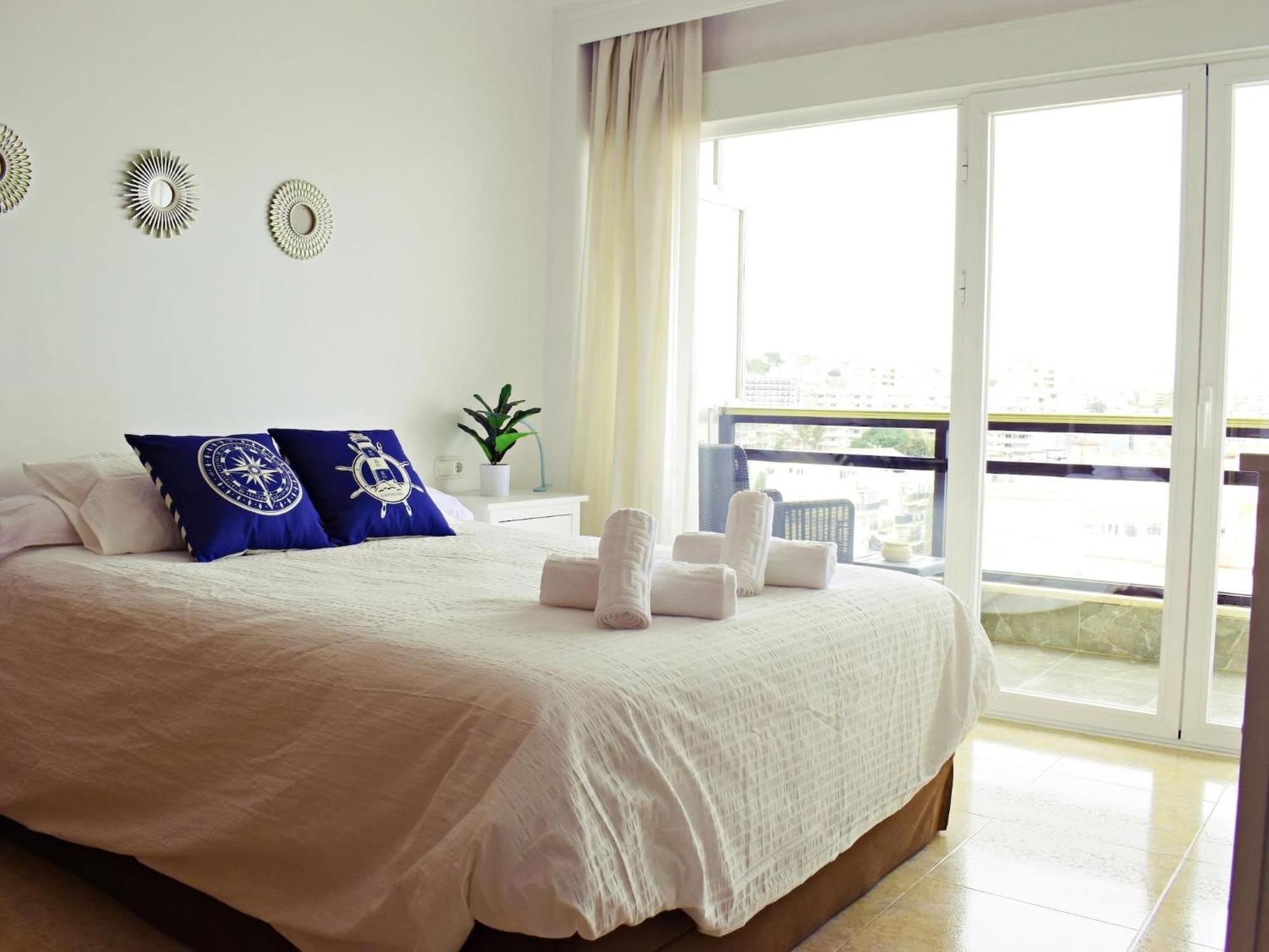 Luminoso Apartamento De 3 Dormitorios A Pie De Playa En トレモリノス エクステリア 写真